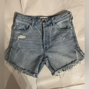 FREE PEOPLE BAGGY TOMBOY DISTRESSED SIDE SLIT JEAN SHORTS